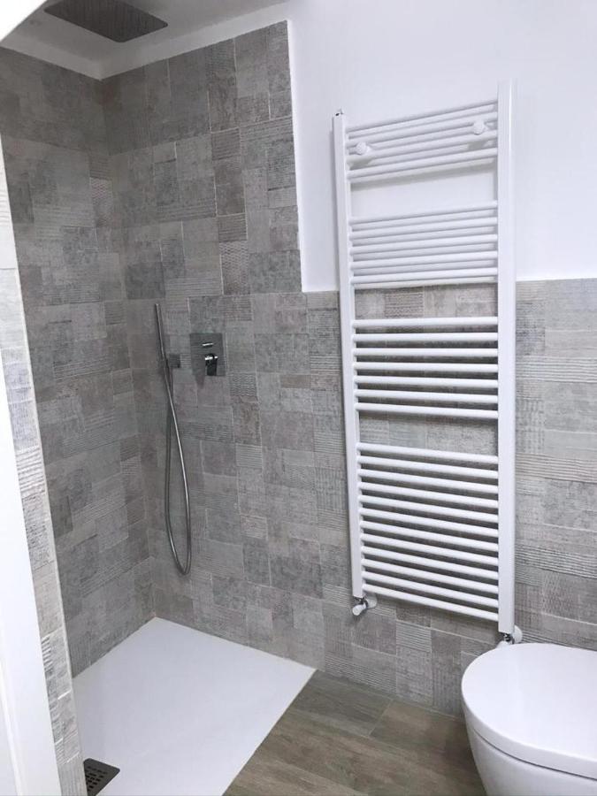 Casa Vacanza Cundari カステルモーラ エクステリア 写真